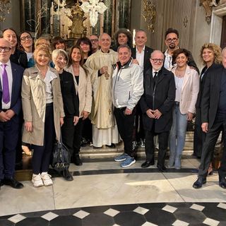 Gli acconciatori al Giubileo 2025: presente anche l’astigiana Susanna Baldissera alla Messa degli Artisti