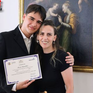 Alessio Mancellari con la mamma (MerfePhoto)