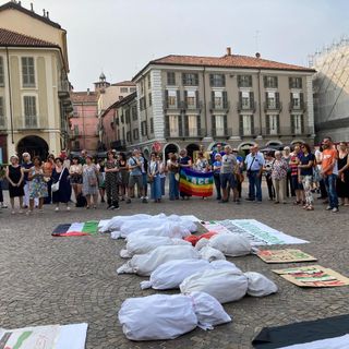 Asti, due fiaccole per Gaza