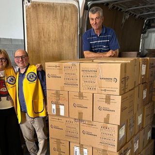 "Una spesa da Leoni": oltre due tonnellate di cibo per il Banco Alimentare