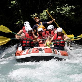 Voglia di fresco? Prova il Rafting allo Stura River Village a Gaiola (CN)!
