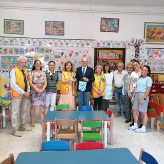 Asilo &quot;Cassanello&quot; più colorato e accogliente grazie al Lions Club Costigliole d'Asti