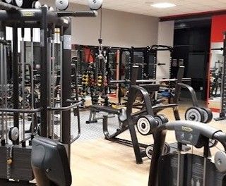 "Volevate farlo in silenzio, ma a volte il silenzio fa più rumore di qualsiasi altro suono", abbonati della Foxtrot ribattono ai proprietari: "Ci sentiamo presi in giro e truffati"