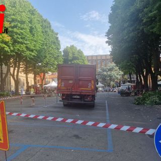 Lavori in piazza Catena questa mattina