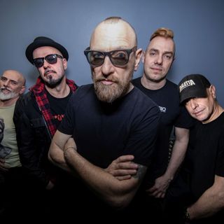 Dalle ore 22.30 in programma il live dei PUNKREAS