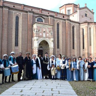 In foto: i figuranti di Canelli al Palio di Asti In foto: i figuranti di Canelli al Palio di Asti