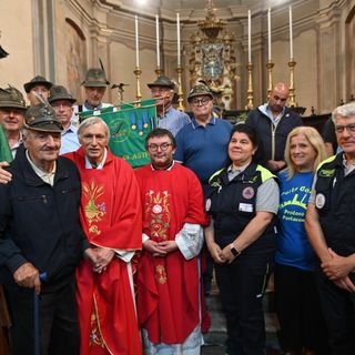 Una giornata speciale a Portacomaro con don Ciotti e gli Alpini