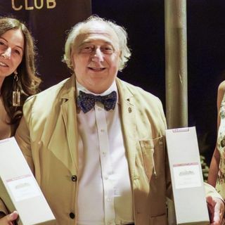 Il presidente Renzo Gai con Clara Ferretti (a sin.) e Carmen Giuffrida