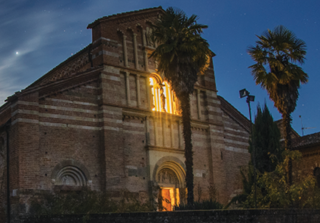 Le voci dei Novi Cantores Torino illumineranno l'Abbazia di Vezzolano con "Maria e la luna"