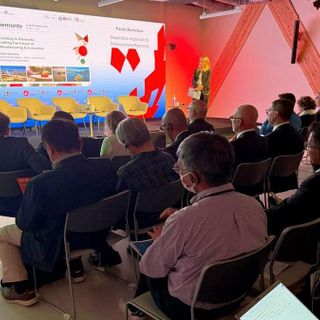 Uno degli incontri della Regione a Osaka