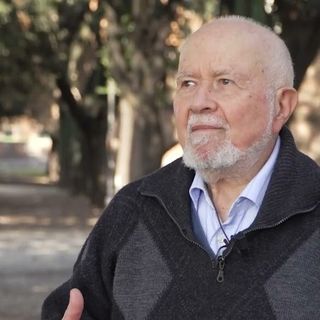 Il professor Onore (immagine tratta da un video di Vatican News)