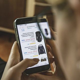 L’abitudine allo Smartshopping: acquisti on line e consegna nel quotidiano a Asti