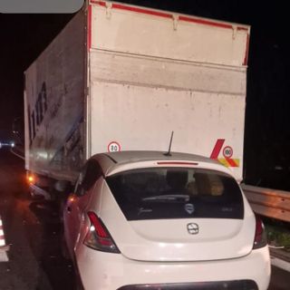 Tangenziale in tilt: incidente e lunghe code verso Asti