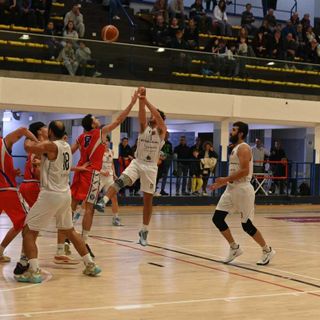 Basket, la Gieffe SBA non si ferma: terzo successo di fila contro il Barracuda