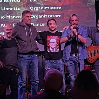 La musica e il cuore di Asti: al Diavolo rosso una serata speciale per Medici senza frontiere