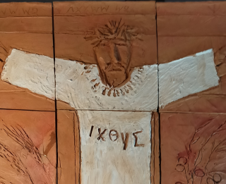 Dal solstizio all'equinozio, un unico racconto: l'opera di Monaca in biblioteca