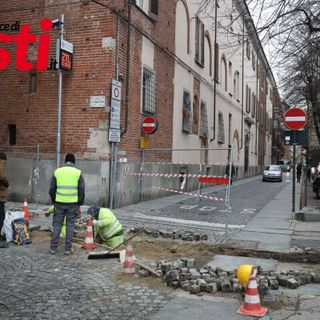 I lavori in corso in via Carducci (Merphefoto)