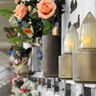 Cimiteri: ad Asti, lunedì 3 gennaio, chiuso lo sportello Asp per illuminazione votiva