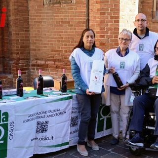 Il banchetto in piazza San Secondo