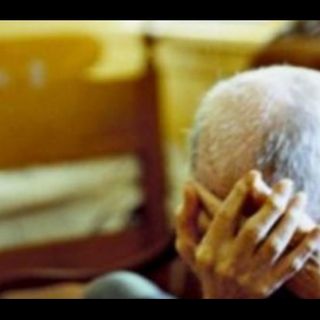 Anziano disperato dopo una rapina