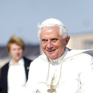 E' morto Benedetto XVI, lutto per la scomparsa di Papa Ratzinger