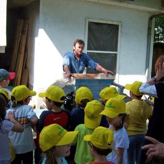 A scuola nelle fattorie didattiche. La proposta di Coldiretti tocca anche l'Astigiano