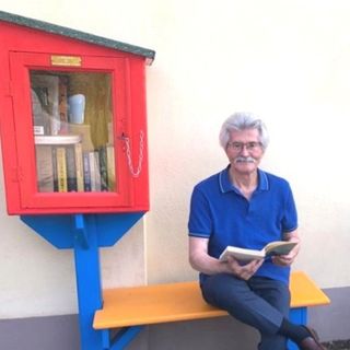 Una delle casette dei libri in funzione a Villafranca