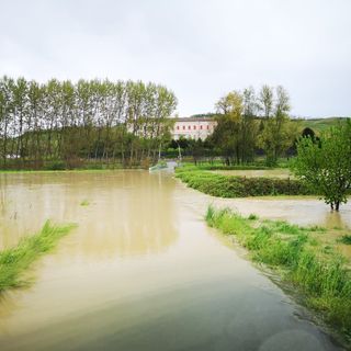 Costigliole: precipita in un fosso con il deltaplano. Ferito un uomo