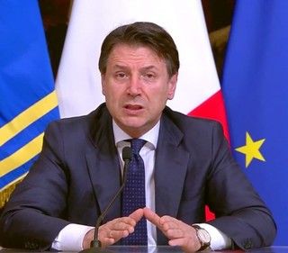 Emergenza Coronavirus, dal 4 maggio parte la Fase Due: consentiti spostamenti per far visita ai parenti