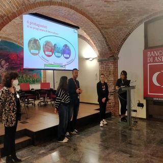 Scuola: Intercultura riparte con il concorso. Centinaia di borse di studio per i programmi all'estero 23-24