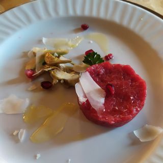 Un bel piatto di carne piemontese
