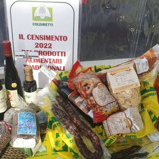 Anche insetti e nutriscore minacciano l'agricoltura e l'alimentazione 'made in Italy'