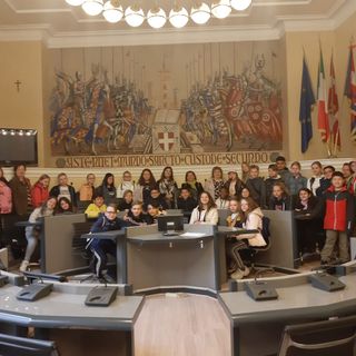 La visita alla Sala Consiliare del Municipio
