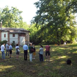 La magnifica macchina: un inedito tour e spettacolo itinerante in autobus alla scoperta del proprio territorio