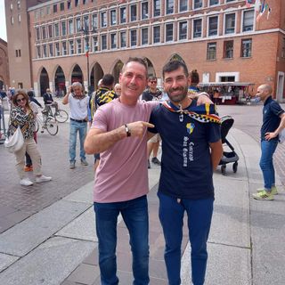 Francesco Caria con Franco Casu, storico fantino del Palio di Asti, a Ferrara