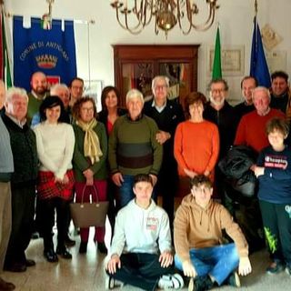 Consegnate ad Antignano le copie della Costituzione ai neodiciottenni