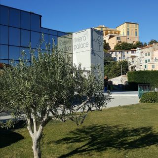 Asti: sotto un parcheggio per disabili la scritta &quot;Muori&quot; ferisce la cittadinanza