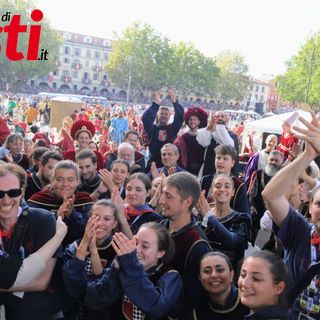 La gioia della commissione artistica di San Damiano per la vittoria (ph. Merfephoto - Efrem Zanchettin)