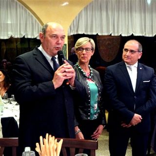 Alcuni momenti e gli speciali piatti serviti durante la serata al ristorante Roma