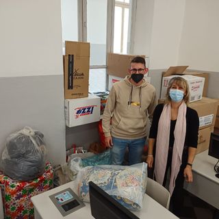 Anche l’IIS Alfieri ha effettuato una raccolta di beni per l’Ucraina