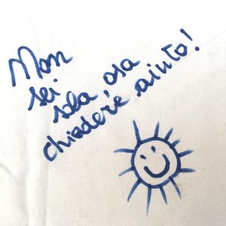 Alcune frasi scritte sulle lenzuola