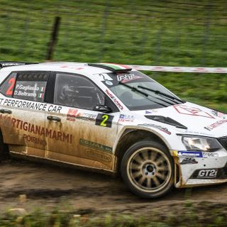 L'auto di Gagliasso e Beltramo (Ph. Rolling Fast)