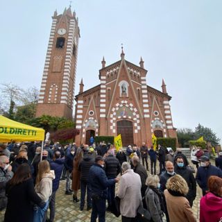 Due immagini relative la scorsa edizione della Giornata del Ringraziamento Coldiretti Asti