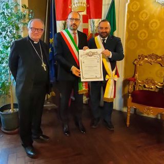 Il sindaco Rasero riceve il titolo di accademico di merito dall’Accademia Bonifaciana