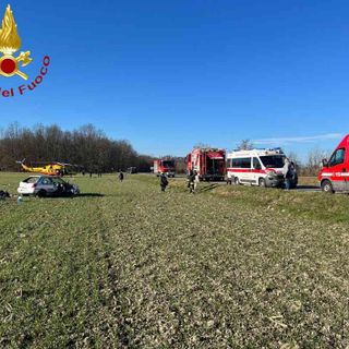 Incidente stradale a Montiglio Monferrato, sul posto i Vigili del Fuoco