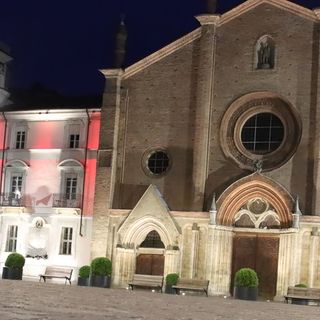 Asti, piazza San Secondo di notte