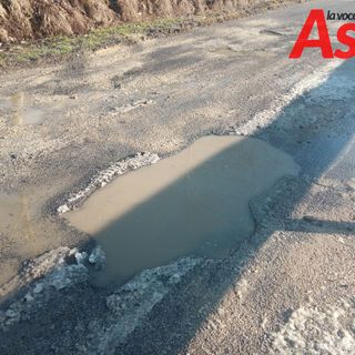 Strada dissestata in località Valle Manina