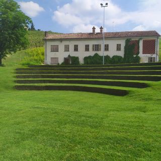 Il nuovo anfiteatro realizzato alla “Cascina La Moncalvina”