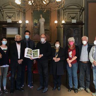 Nella foto, da sinistra: Sylvia Menozzi, Ilaria Fiore, Renato Damosso, Giuseppe Cordaro, Maurizio Rasero, Mariangela Cotto, Mariangela e Maurizio Rinaldi, Franco Rapetti