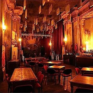L'interno del locale